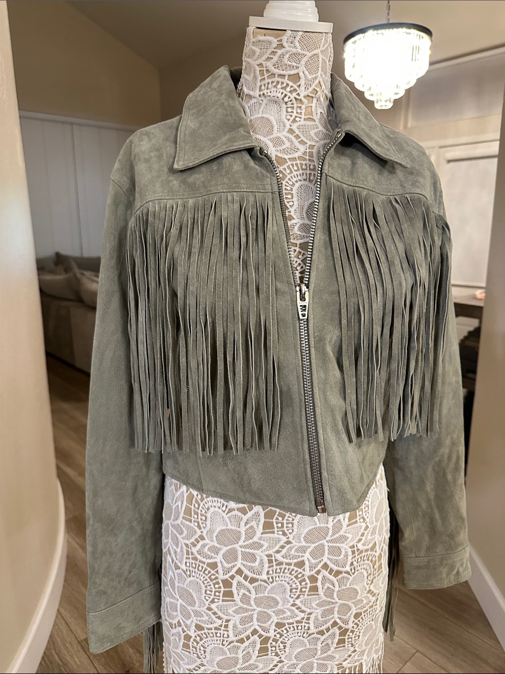 Stunning suede green fringe jacket blank NWT size M - Picture 3 of 11